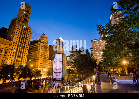 Crown Fountain im Millennium Park hat riesige Videoskulpturen katalanischen Künstlers Jaume Plensa Chicago Illinois Stockfoto