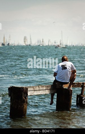 Zuschauer beobachten Großsegler Cutty Sark Gdynia, Polen 05.07.2009 Stockfoto