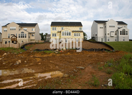 31. Juli 2009 – Winchester, Virginia – Wohnsiedlung Bau- und Einheiten zum Verkauf in eine nördliche Virginia Gehäuse Kom Stockfoto