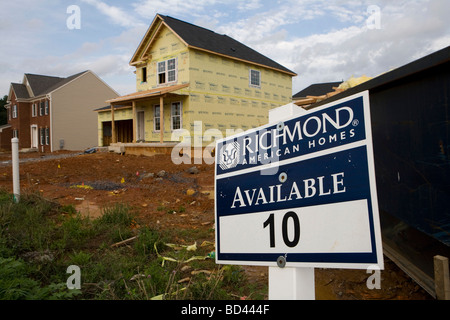 31. Juli 2009 – Winchester, Virginia – Wohnsiedlung Bau- und Einheiten zum Verkauf in eine nördliche Virginia Gehäuse Kom Stockfoto