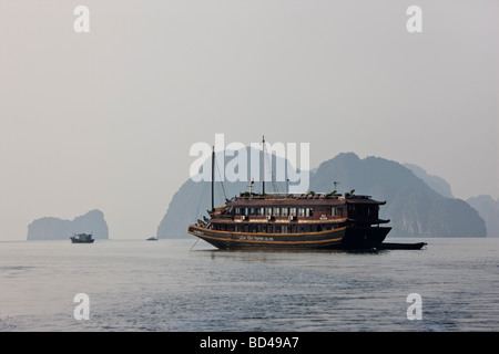 Ha Long Bay Vietnam Stockfoto