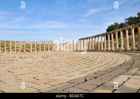 Ovale Forum Romanum in Jerash Jordanien Stockfoto