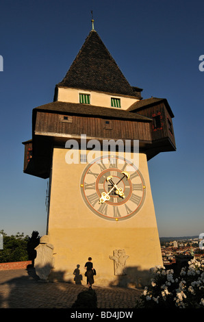 Uhrturm Uhrturm auf Grazer Schlossberg Hügel in Graz Steiermark Österreich Stockfoto