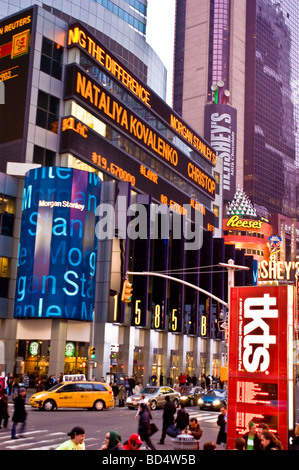 Morgan Stanley Building, 1585 Broadway, Times Square, Manhattan, New York City, USA Stockfoto