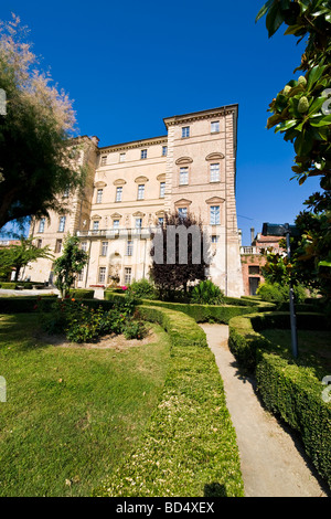 Langhe Provinz Cuneo Govone Burg Stockfoto