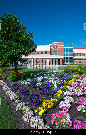 Der vordere Eingang an der Grenze Trails Health Center in der Nähe von Winkler Manitoba Kanada Stockfoto