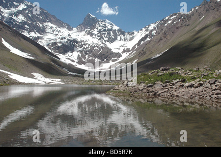 See, Cajon del Maipo, in der Nähe von Santiago, Chile Stockfoto