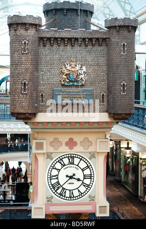 Große Uhr im Queen Victoria Building oder QVB Sydney NSW Australia Stockfoto