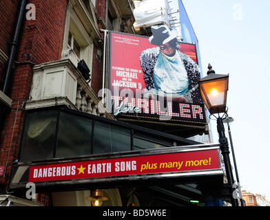 Thriller-Live-Show im Londoner Westend, mit den Songs von Michael Jackson, Lyric Theatre, London, Großbritannien - Juli 2009 Stockfoto