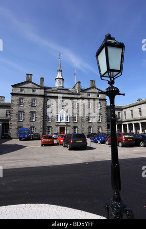 Der Granit Gebäude von Robert College in Aberdeen, Scotland, UK Stockfoto