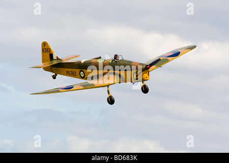 Eine RAF Miles Magister Schulflugzeug Stockfoto