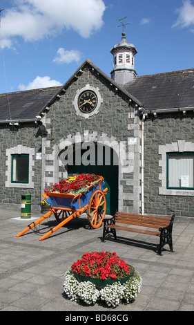 Monaghan County Council Büros und öffentliche Bibliothek Old Market Square Carrickmacross County Monaghan Stockfoto