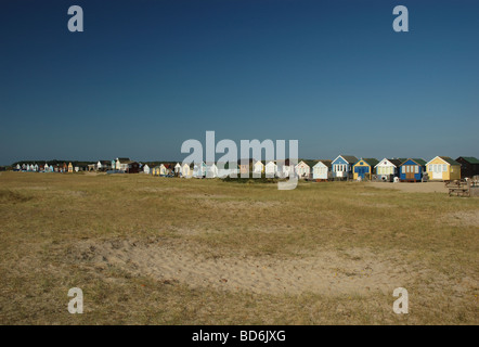 Strandhütten, Mudeford Sandbank, Dorset, England, UK Stockfoto