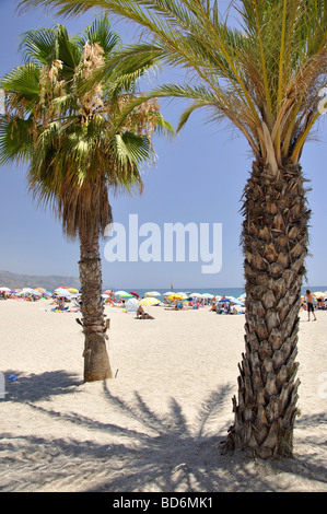 Playa de Burriana, Nerja, Costa del Sol, Provinz Malaga, Andalusien, Spanien Stockfoto