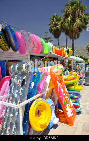 Strandpromenade Strand speichern, Playa de Burriana, Nerja, Costa Del Sol, Provinz Malaga, Andalusien, Spanien Stockfoto