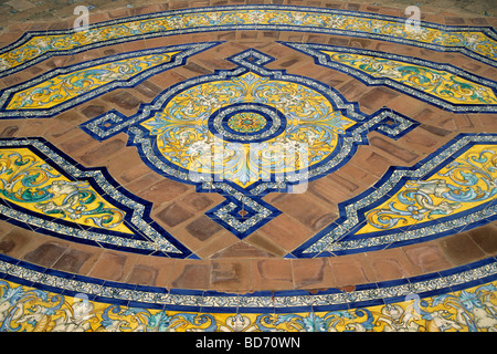 Bemalte Fliesen-Böden in eine königliche Residenz, Real Alcazar Palast Reales Alcazares, Sevilla, Andalusien, Andalucia, Spanien, Europa Stockfoto