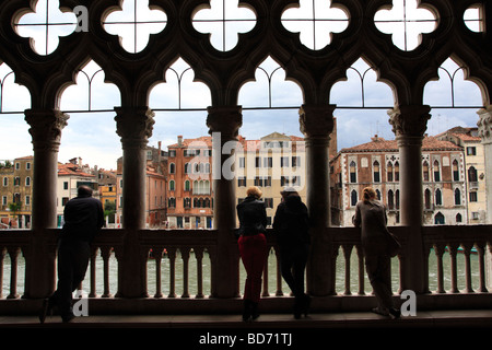 Blick von Ca d ' Oro über den Canal Grande. Venedig, Italien. Stockfoto