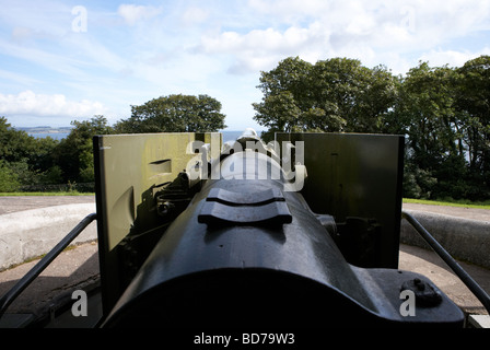 6-Zoll-Verschluss geladene Waffe am grauen Punkt Fort und Batterie aus dem Jahre 1904 als eine Küstenbatterie Belfast Lough zu schützen Stockfoto