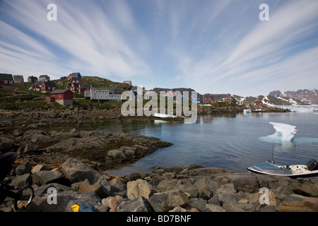 Hafen von Kulusuk, Ostgrönland Stockfoto