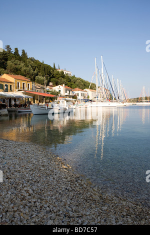 Hafen von kioni Stockfoto