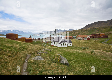 Alte norwegische weiße Kirche verlassene Walfangstation Grytviken Hafen King Edward Cove Südgeorgien Antarktis Stockfoto