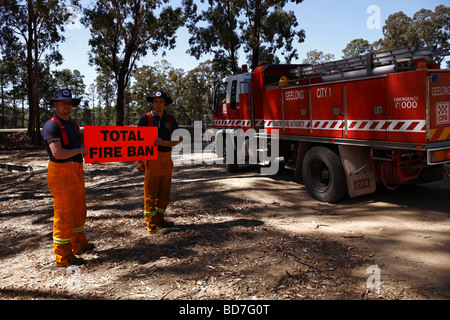 Australische bush Brandschaden, australische Bush fire Nachwirkungen, Post australische Bush Feuer, Stockfoto