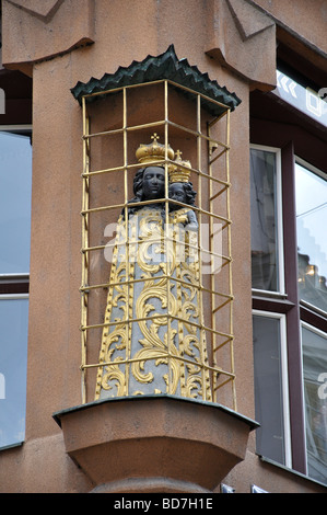 Schwarzen Madonna Statue in Prag, Tschechische Republik Stockfoto