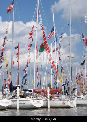 Bayview Port Huron, Mackinac Race Boot Nacht 24. Juli 2009 in Port Huron, Michigan auf dem Black River Stockfoto