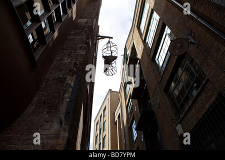 Replikat Körper in Galgen außerhalb das Clink Prison Museum Southwark London Stockfoto