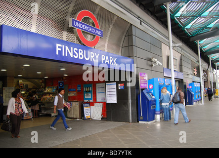 Finsbury Park u-Bahnstation Finsbury Park, Eingang Nord-London Stockfoto