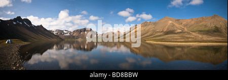 Kirche-Bergsee, Landmannalaugar, Island Stockfoto