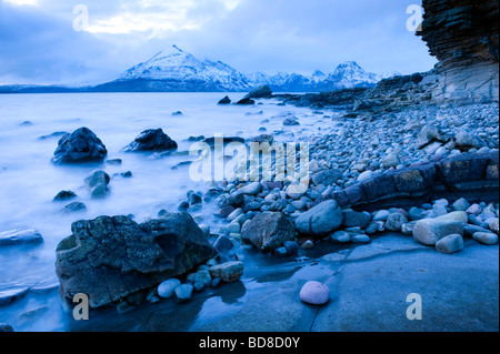 Cuillin Hills betrachtet von Elgol Isle Of Skye Inneren Hebriden Rechtsdiskussion Stockfoto