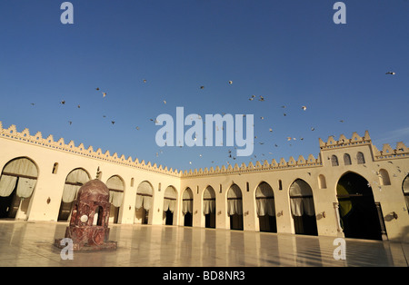 Innenhof des Al-Hakim Moschee islamische Kairo Ägypten Stockfoto