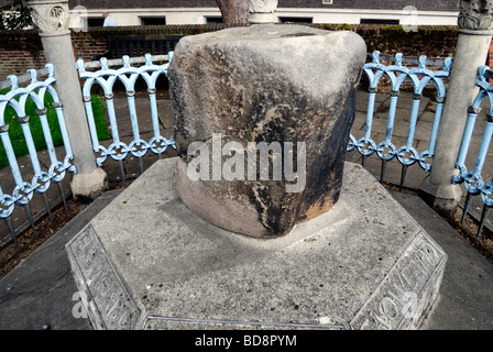 Die Krönung-Stein verwendet, um die sächsischen Könige krönen Stockfoto