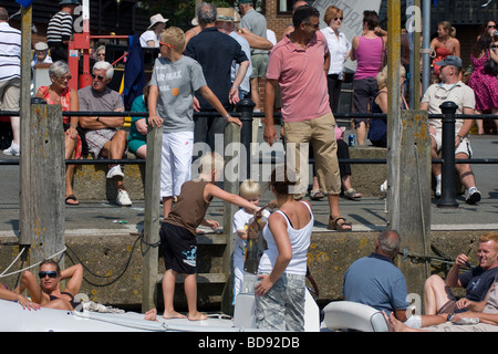 Maritimes Festival Roggen Strang Kai Fluss Tillingham East Sussex England UK Europa Stockfoto