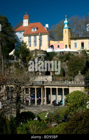 Portmeirion Village wurde als Drehort für die TV-Serie „The Prisoner“ aus den 1960er Jahren mit Patrick McGoohan in Gwynedd, North Wales, Großbritannien, genutzt Stockfoto