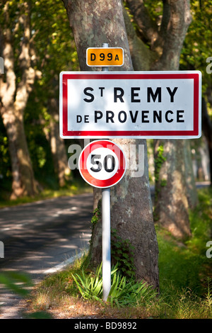 Eintritt in die Stadt von St. Remy de Provence, Frankreich Stockfoto