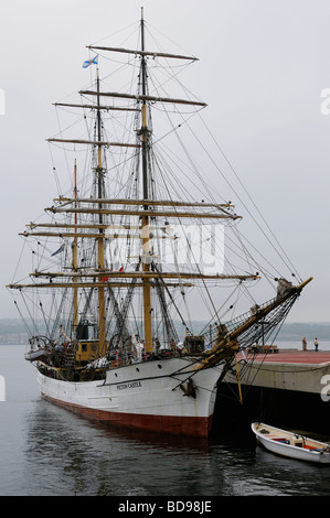 Picton schloß in den Hafen von Halifax für die großen Schiffe Nova Scotia Festival 2009 Stockfoto