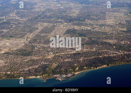 Luftaufnahme von Scarborough mit Täuschungen auf Lake Ontario Toronto Stockfoto