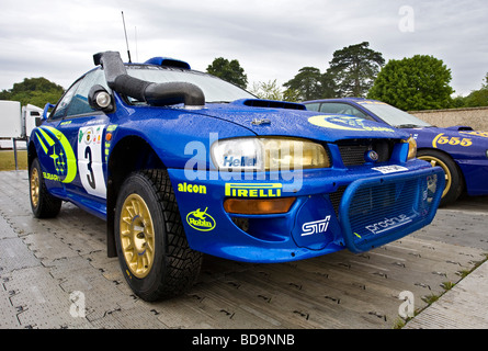 Richard Burns' Safari bereit 2000-Subaru Impreza WRC-Auto. Hier auf statischer Anzeige beim Goodwood Festival of Speed, Sussex, UK. Stockfoto