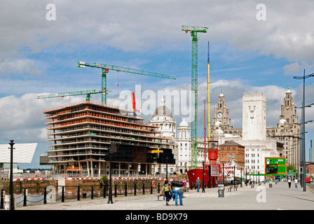 neue Entwicklungen rund um dock "Leber Gebäude" auf dem Albert in Liverpool, Großbritannien Stockfoto