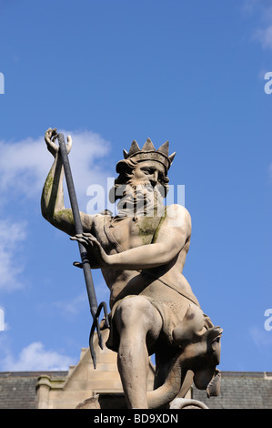 Durham Stadt Statue des Neptun Marktplatz Durham, England Stockfoto