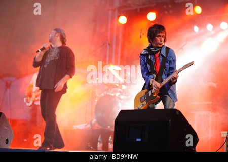 Rock-Gitarrist Christian Sorge auf der Bühne Stockfoto