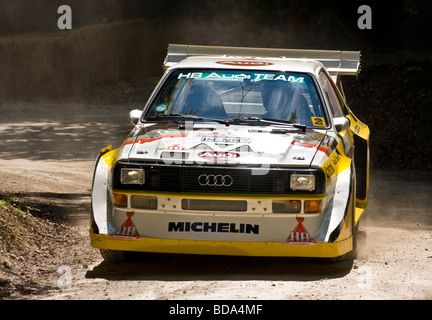 Audi Sport Quattro S1 1985 mit Fahrer Gary Midwinter auf dem Goodwood Festival of Speed, Sussex, UK. Stockfoto