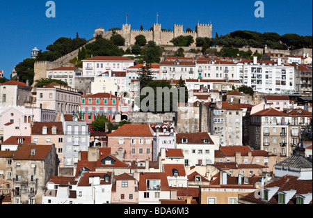 Das Castelo De São Jorge an der Oberseite der Stadt Lissabon Portugal Stockfoto