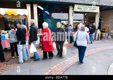 Bauernmarkt am Samstag, Stroud, Gloucestershire Stockfoto