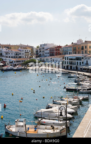 Hafen von Moll de Cales Fonts, Es Castell, in der Nähe von Mahon, Menorca, Balearen, Spanien Stockfoto