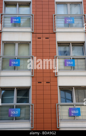 Neu gebaute Wohnungen, die alle verkauft wurden, Ipswich, Suffolk, UK. Stockfoto