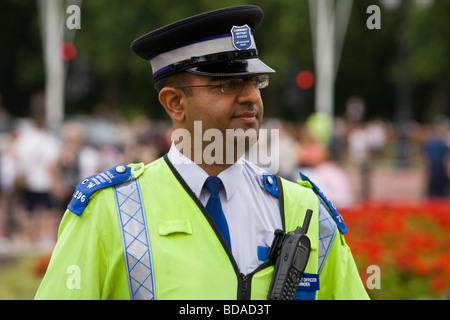 Metropolitan Police Community Support Officer London England Großbritannien Freitag, 3. Juli 2009 Stockfoto