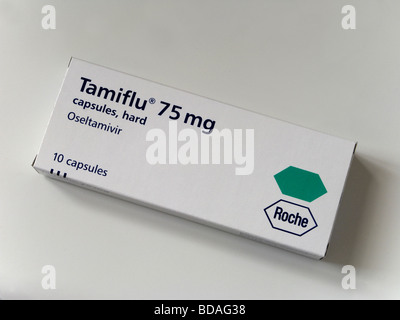 Oseltamivir Tamiflu Kapseln 75MG in einer Tamiflu-Box. Stockfoto